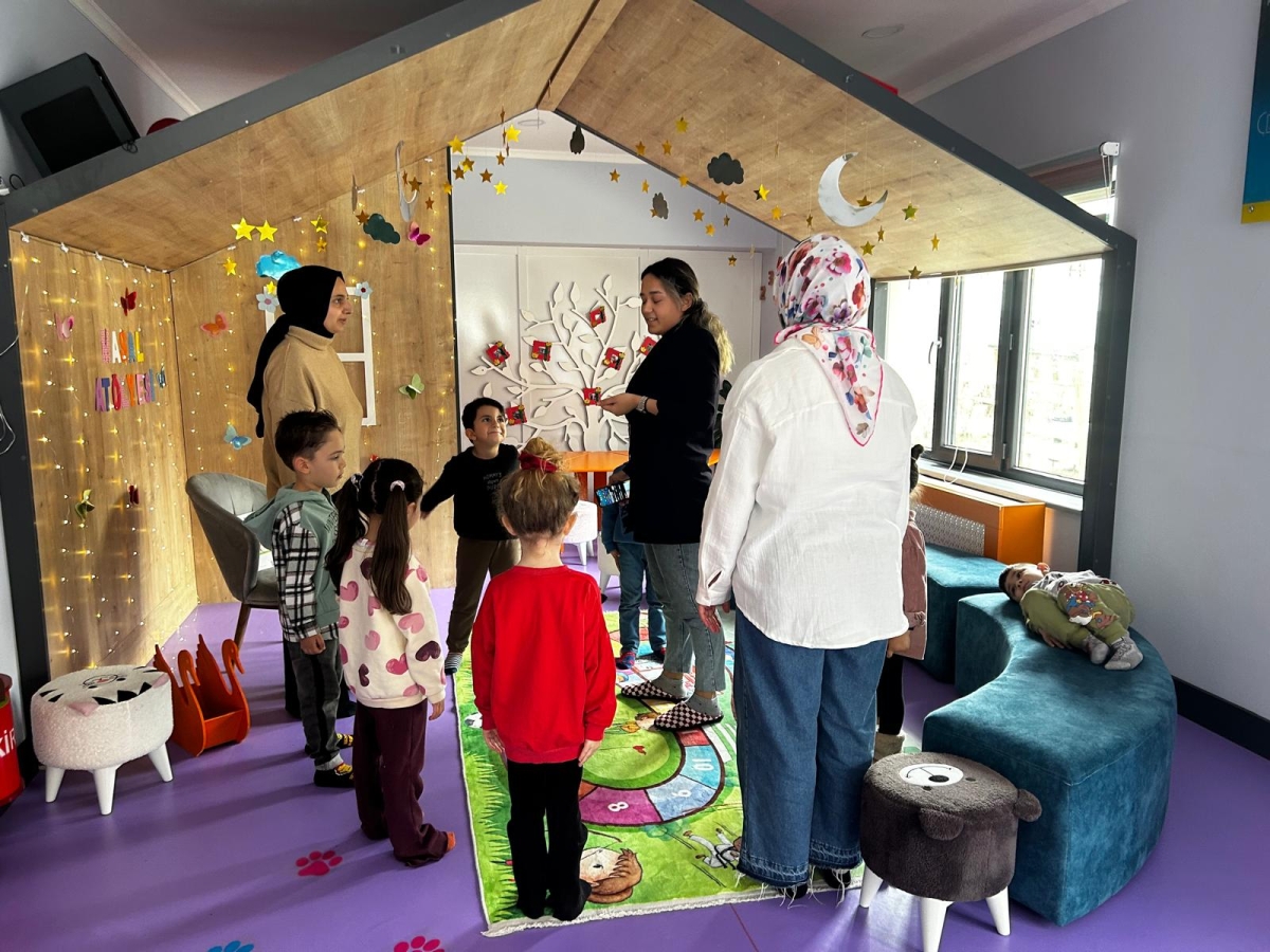 Bebek Kütüphanesi’nde çocuk ve ebeveyn eğitimi