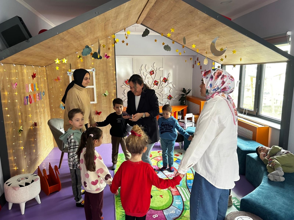 Bebek Kütüphanesi’nde çocuk ve ebeveyn eğitimi