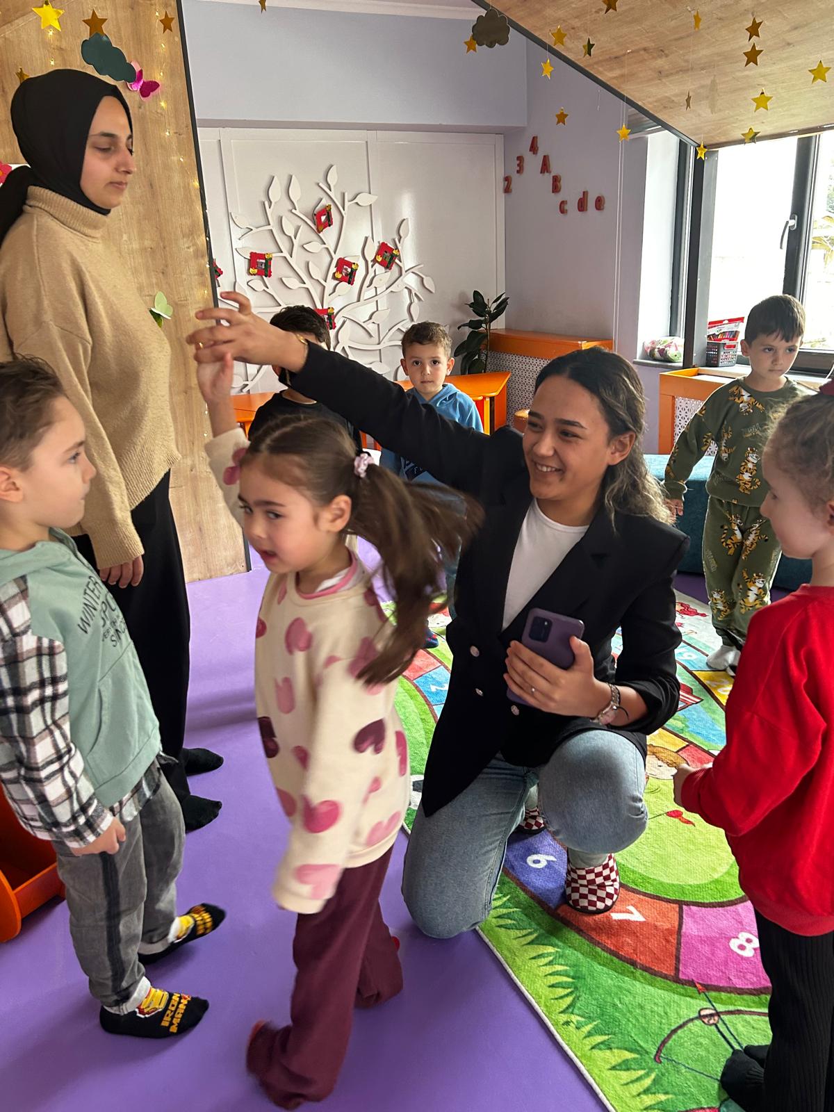 Bebek Kütüphanesi’nde çocuk ve ebeveyn eğitimi