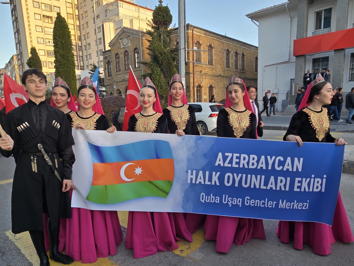 Dünya'nın dört bir yanından geldiler! Yozgat'ta renkli kutlama!