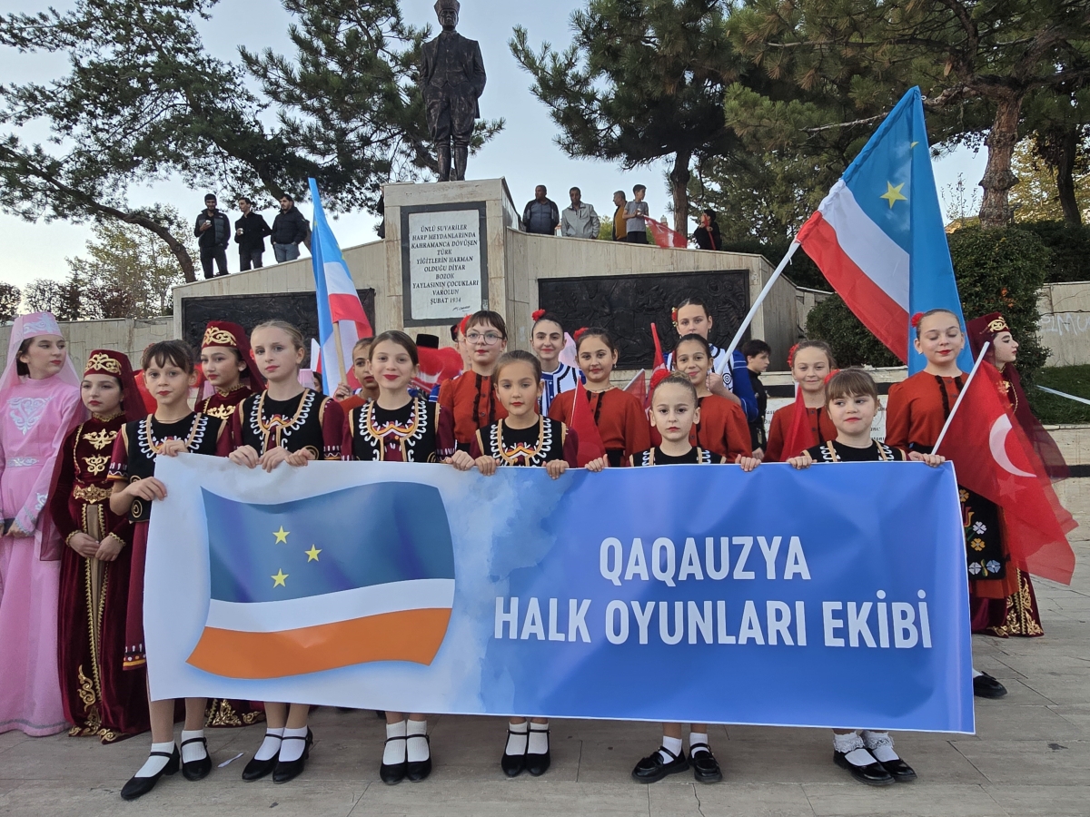 Dünya'nın dört bir yanından geldiler! Yozgat'ta renkli kutlama!