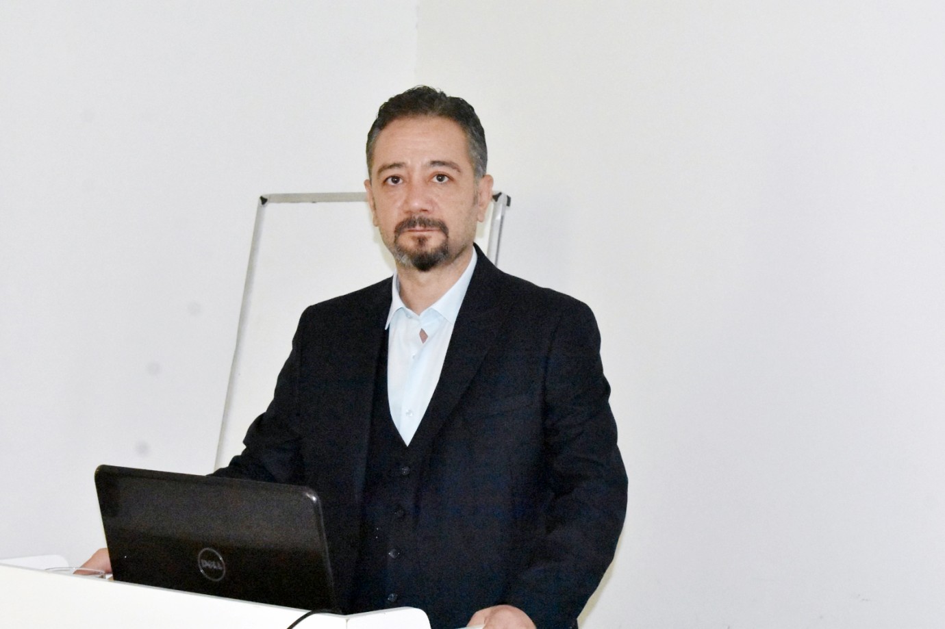 İNGİLİZCE ÖGRETİMİ İÇİN YENİ METOT