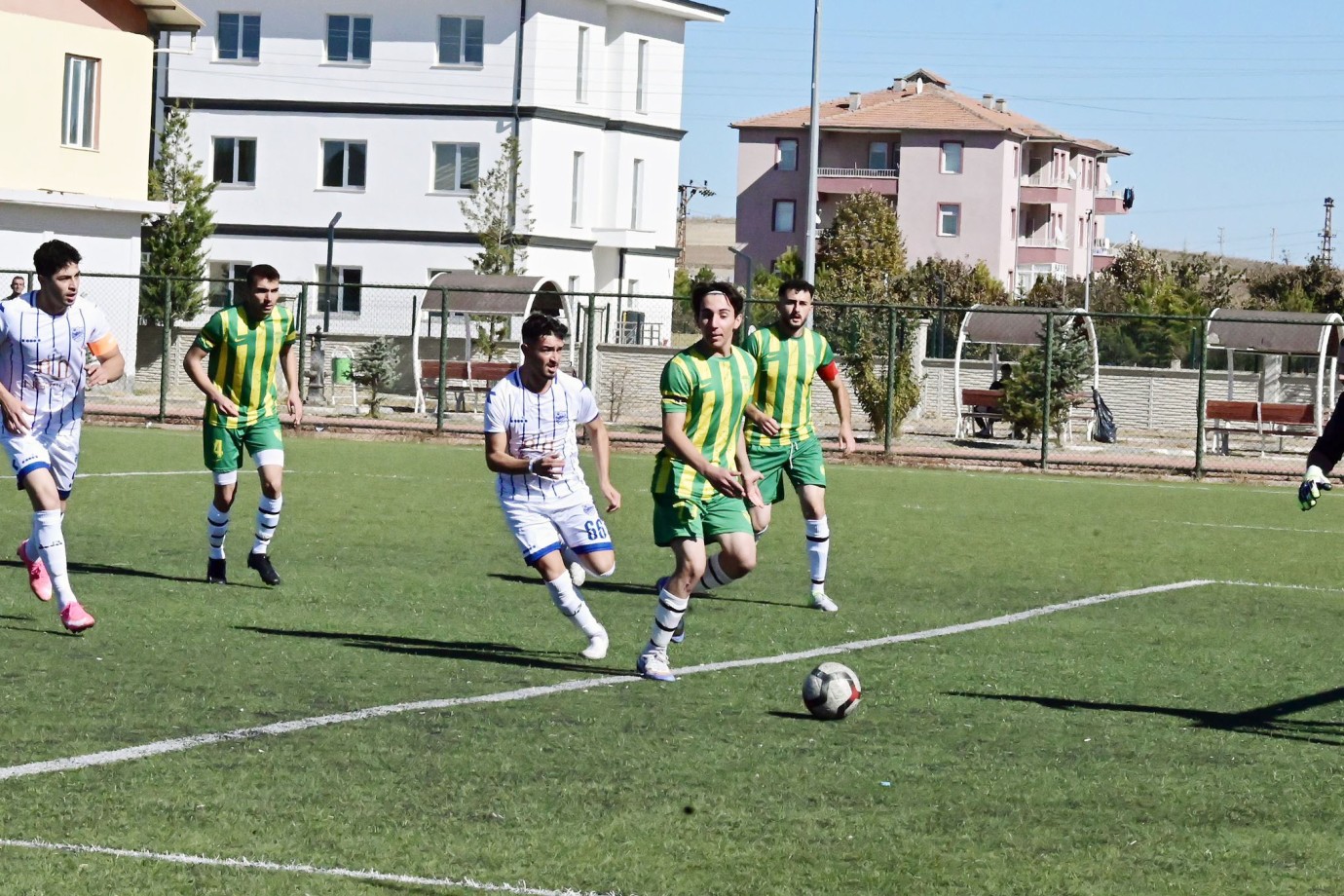 Boğazlıyan'da kırmızı kartın çıktığı maçta kazanan çıkmadı