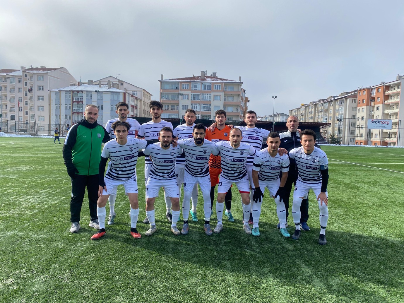 Bişekspor şovu sürüyor