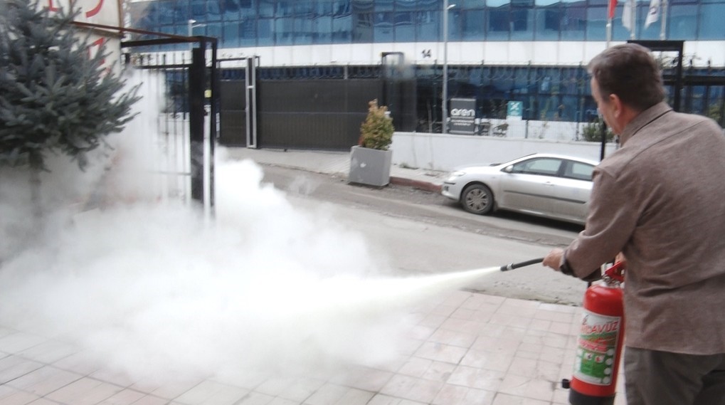 Fırsatçılar yine iş başında! Fiyatı 2 katına çıktı! 