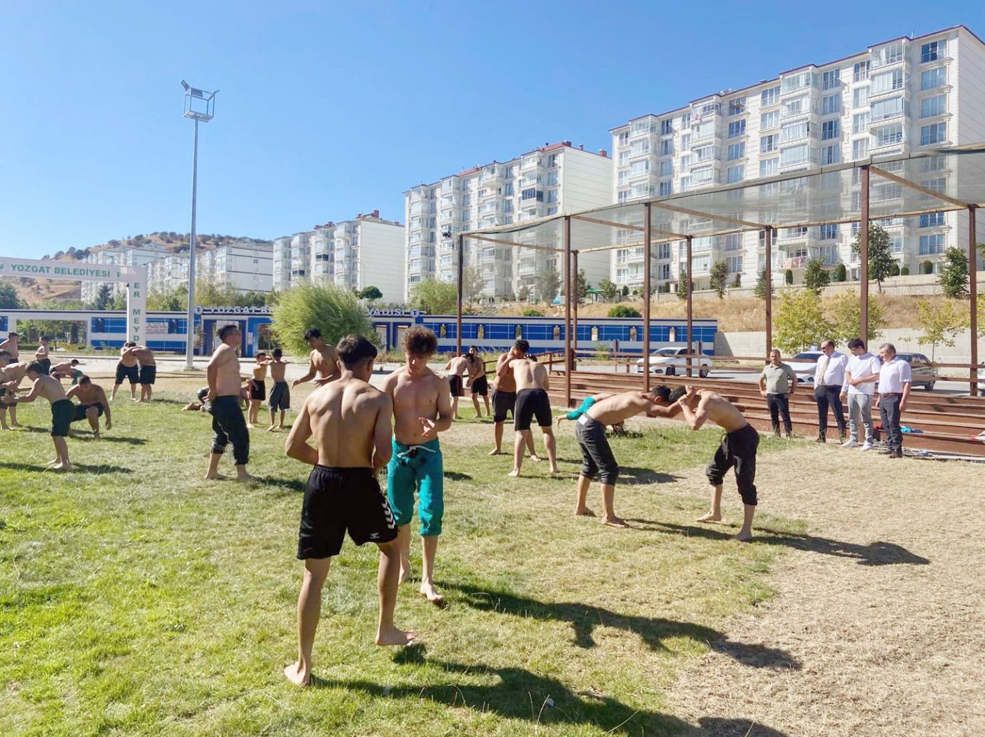 Yozgat'ta yiğitler er meydanına çıktı! Salona sığmadılar!