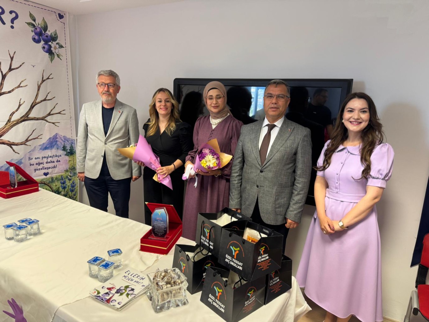 AYÇ Koleji’nde kitapların dünyasına anlamlı yolculuk