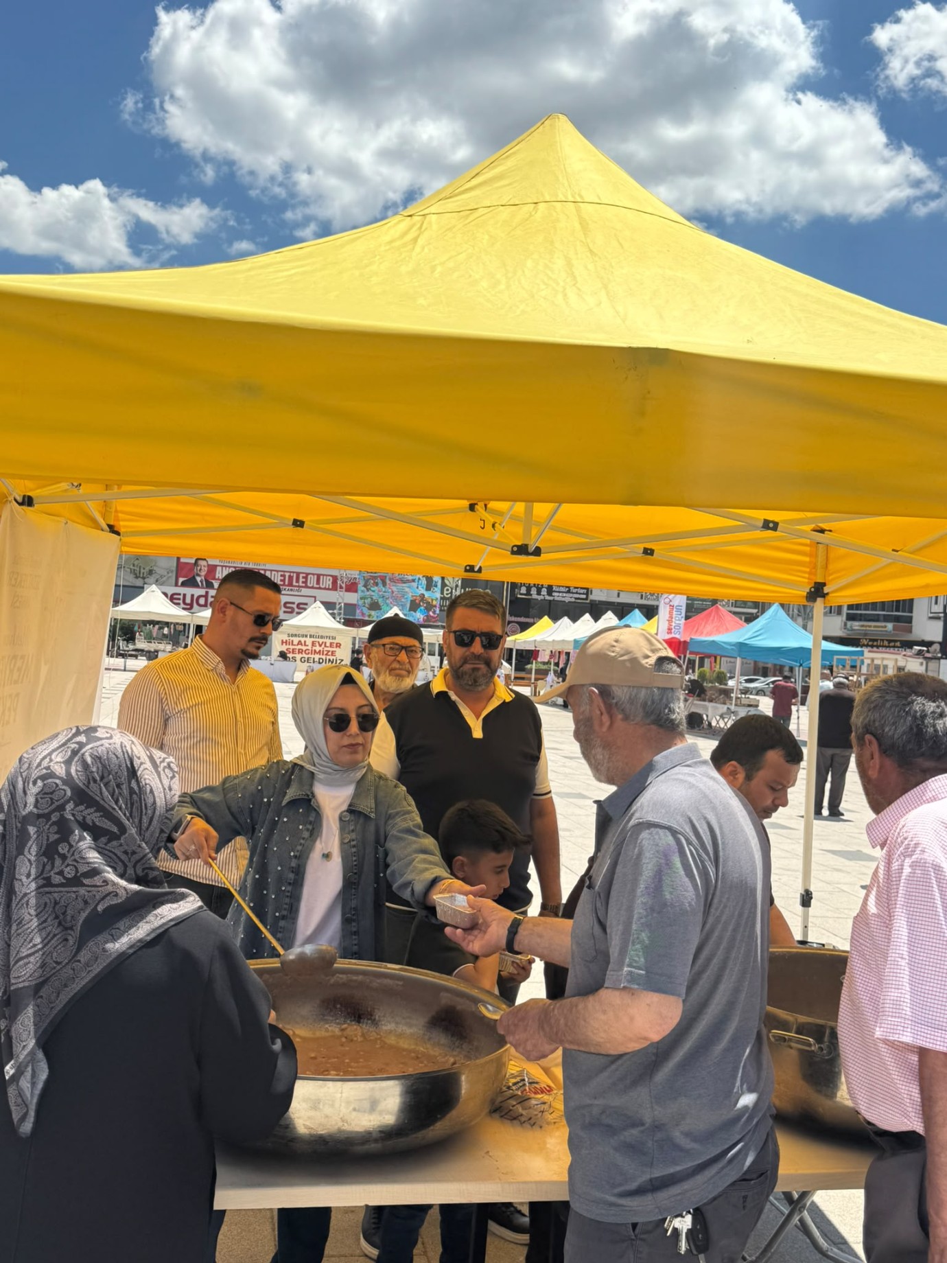 Sorgun’da Meryem Peker için aşure ikramı yapıldı