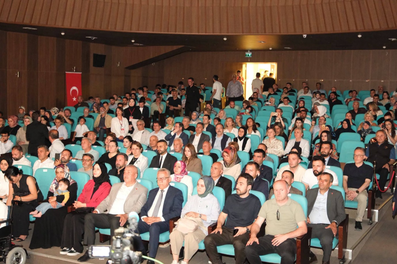 Başkan Arslan SMA ve DMD’li çocuklar için söyledi