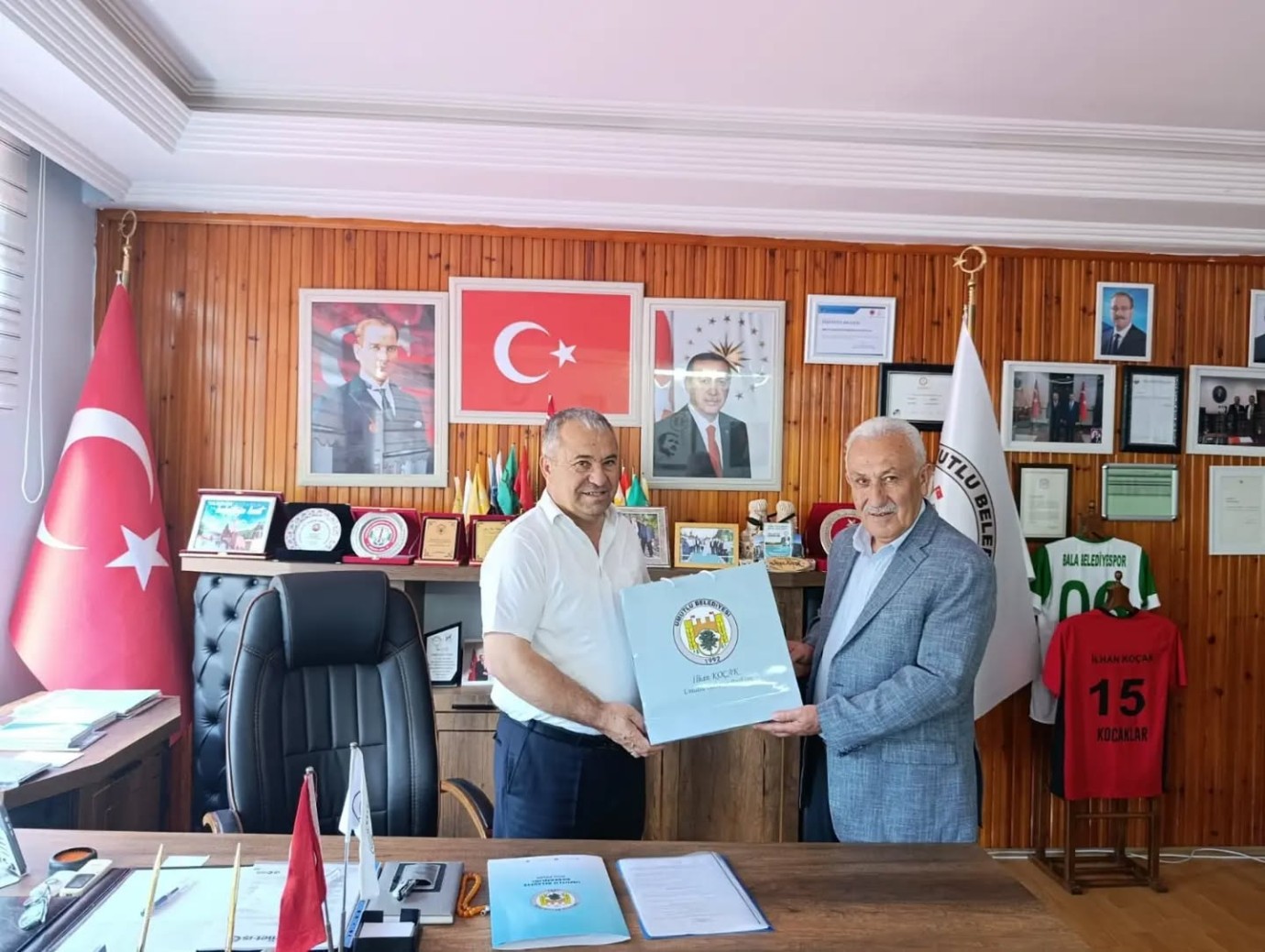 Umutlu’da emekçilerin yüzü güldü