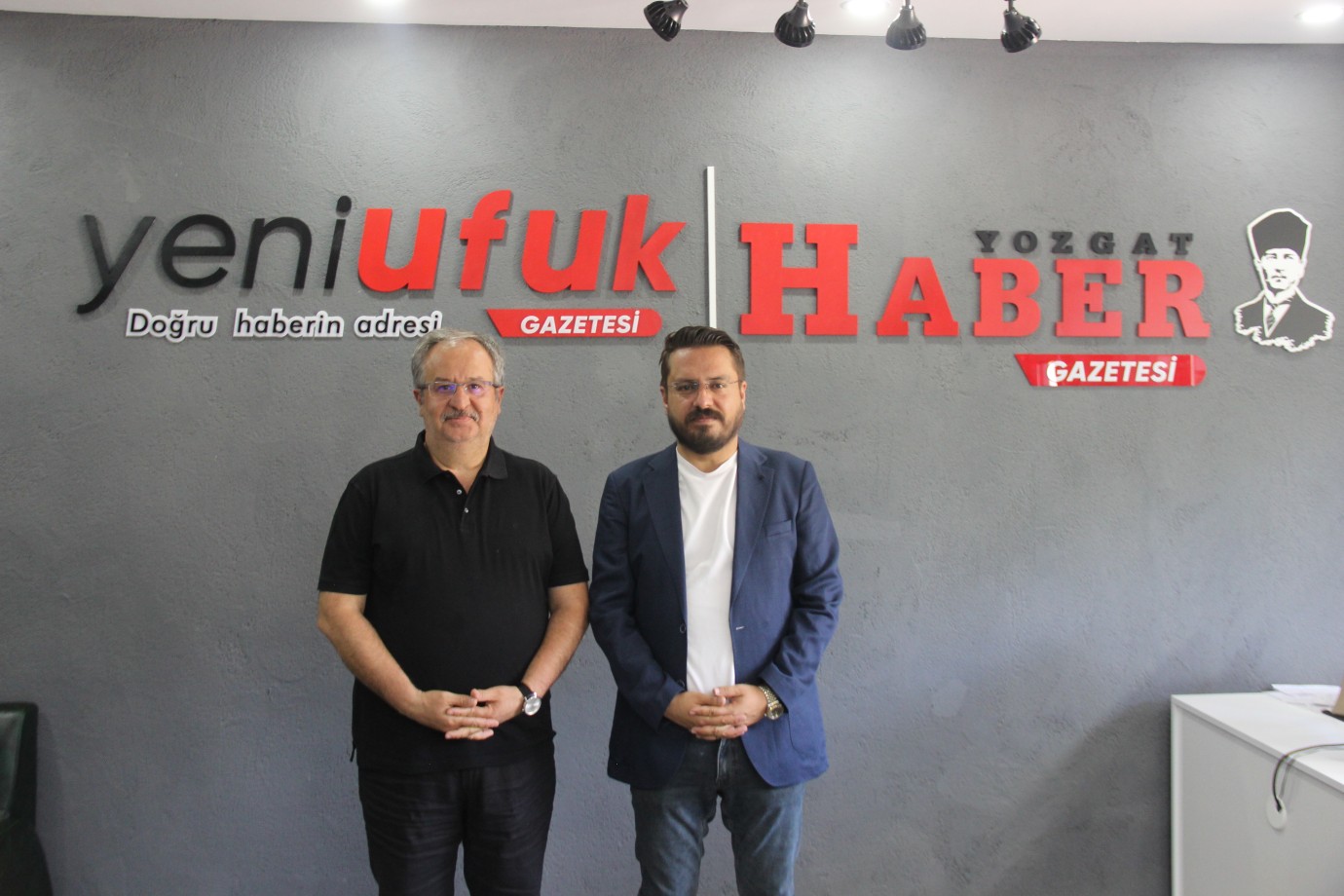 Nazlı’dan gazetemize tebrik ziyareti