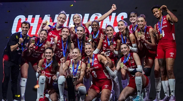 Türk Voleybolunda bir gurur daha