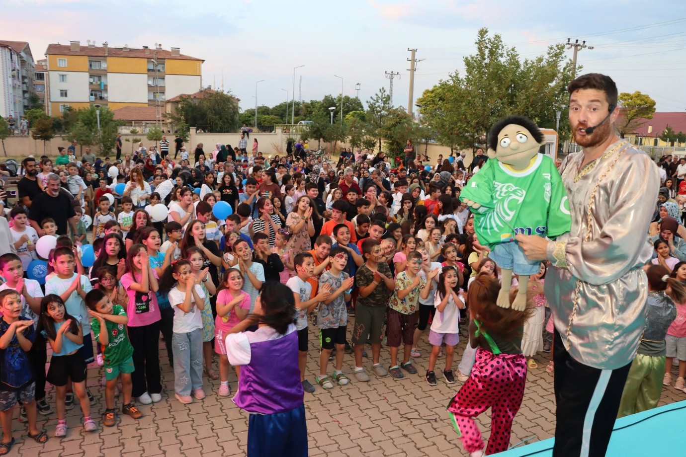 Yerköy’de çocuk şenlikleri beğeni topladı
