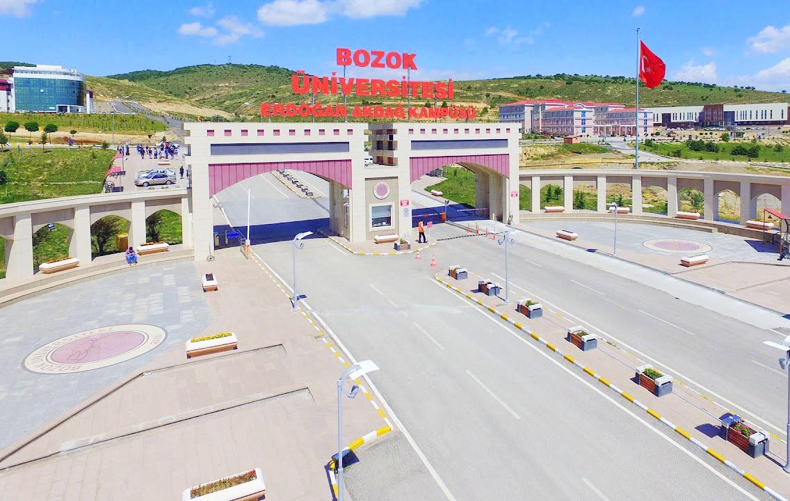 YOBÜ’de111 programda 4 bin 525 öğrenci