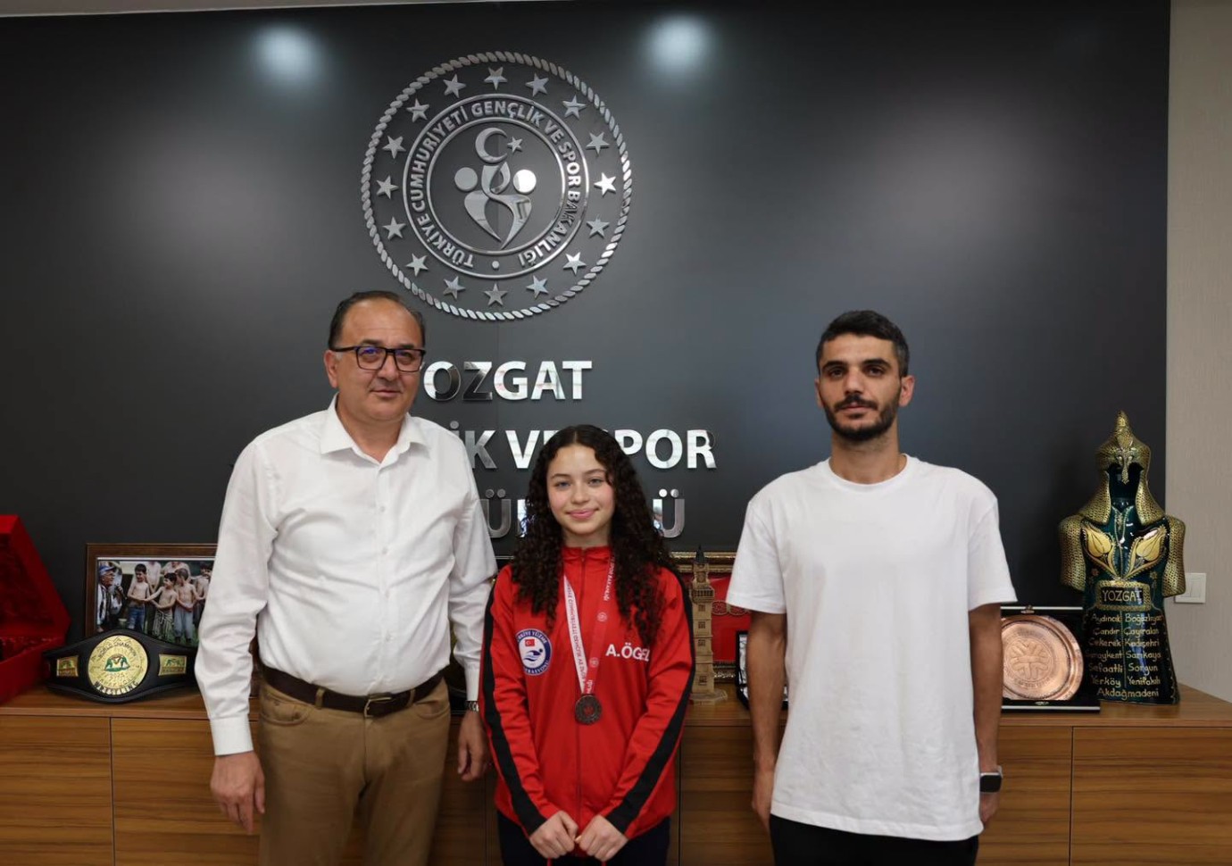 Ayşenur Ögel’den Türkiye dördüncülüğü