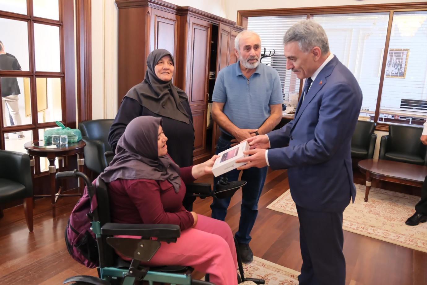 Vali Özkan’dan vatandaşın sorununa anında takip