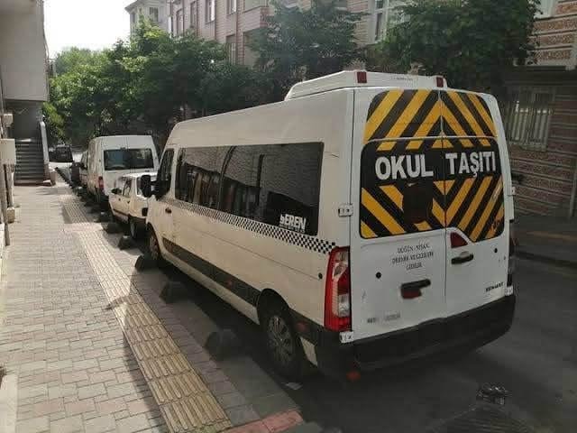 Okul çevrelerinde 30 kilometre hız uyarısı