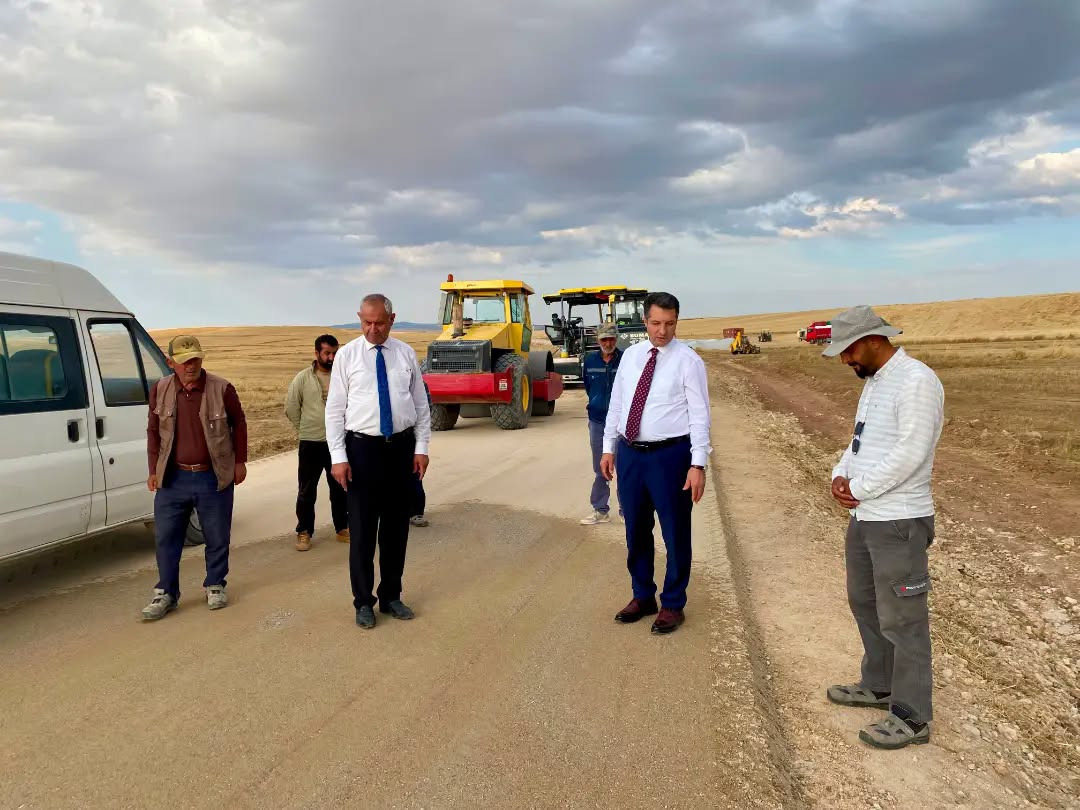 Sorgun’da köy yolları yenileniyor