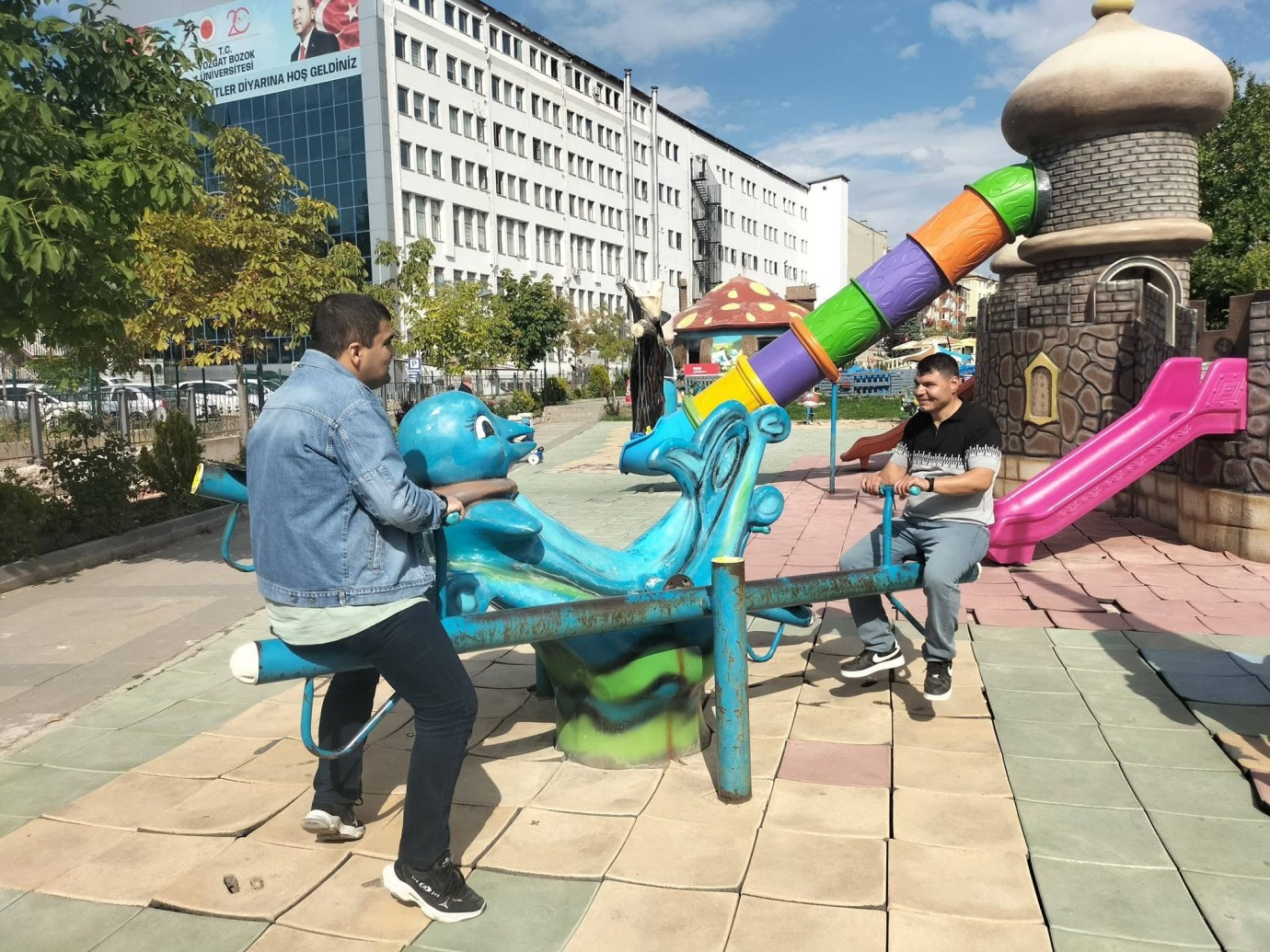 Özel bireyler sporla güçleniyor