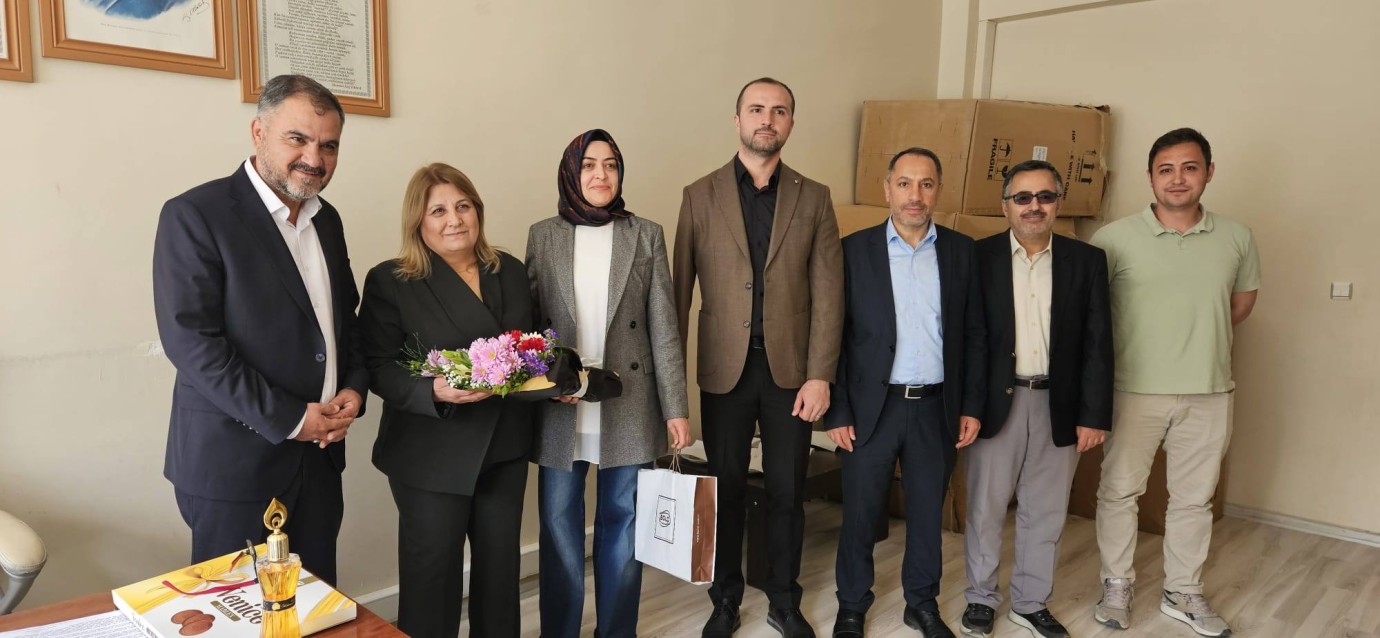 Şerefli Ve Yönetiminden Taşarslan’a Ziyaret