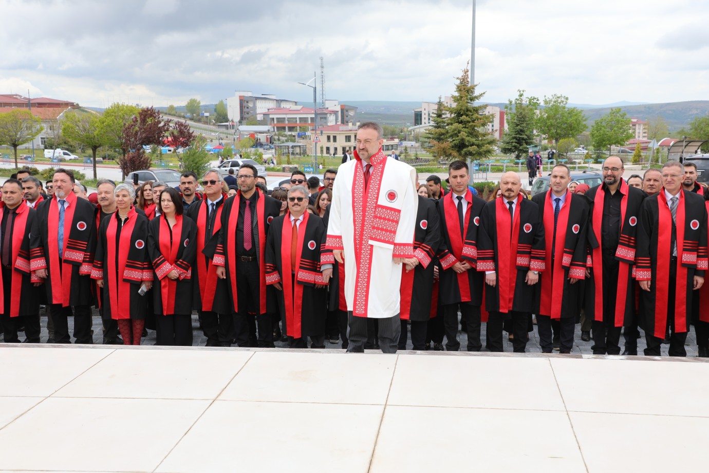 Bozok Üniversitesi Mezunlarını Uğurladı