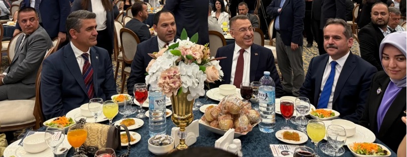 Oktay’a “Başkente Değer Ödülleri”nde yılın ödülü