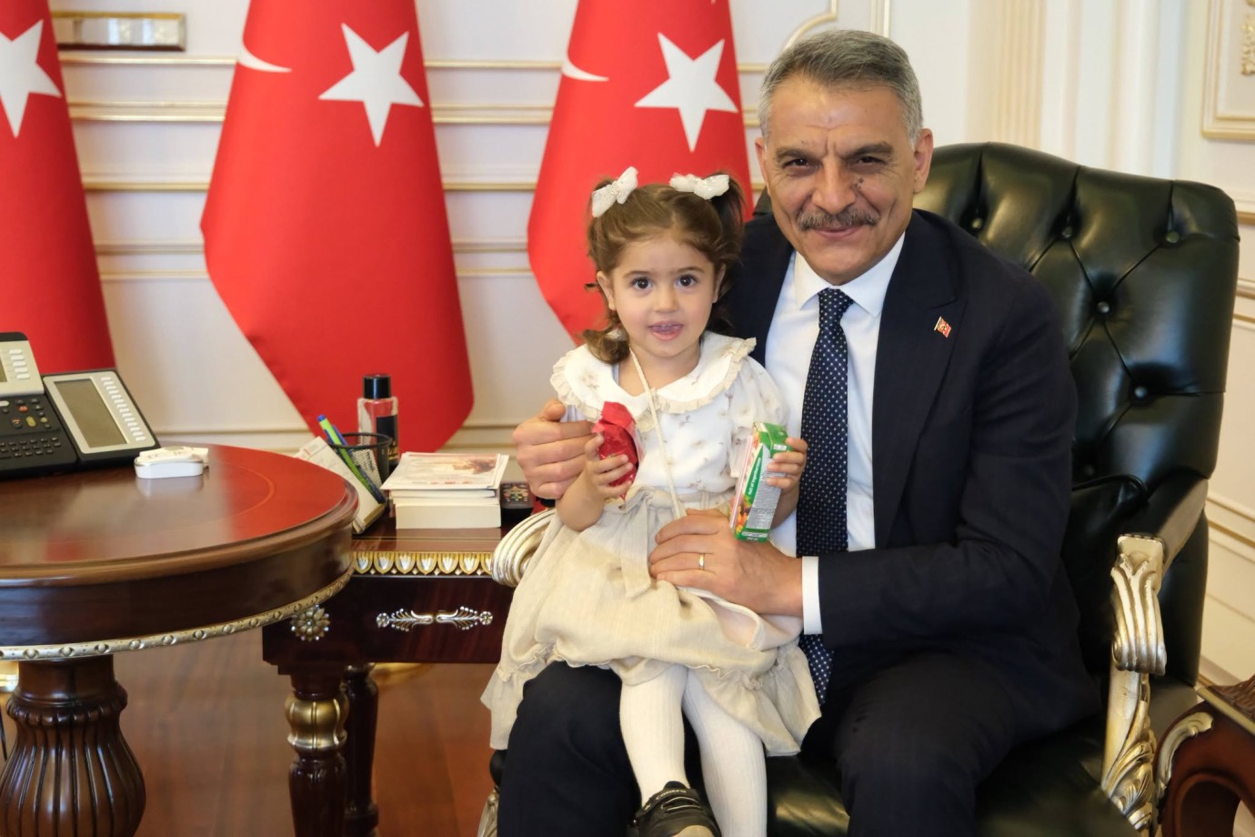Minik Aybüke’den vefa ziyareti