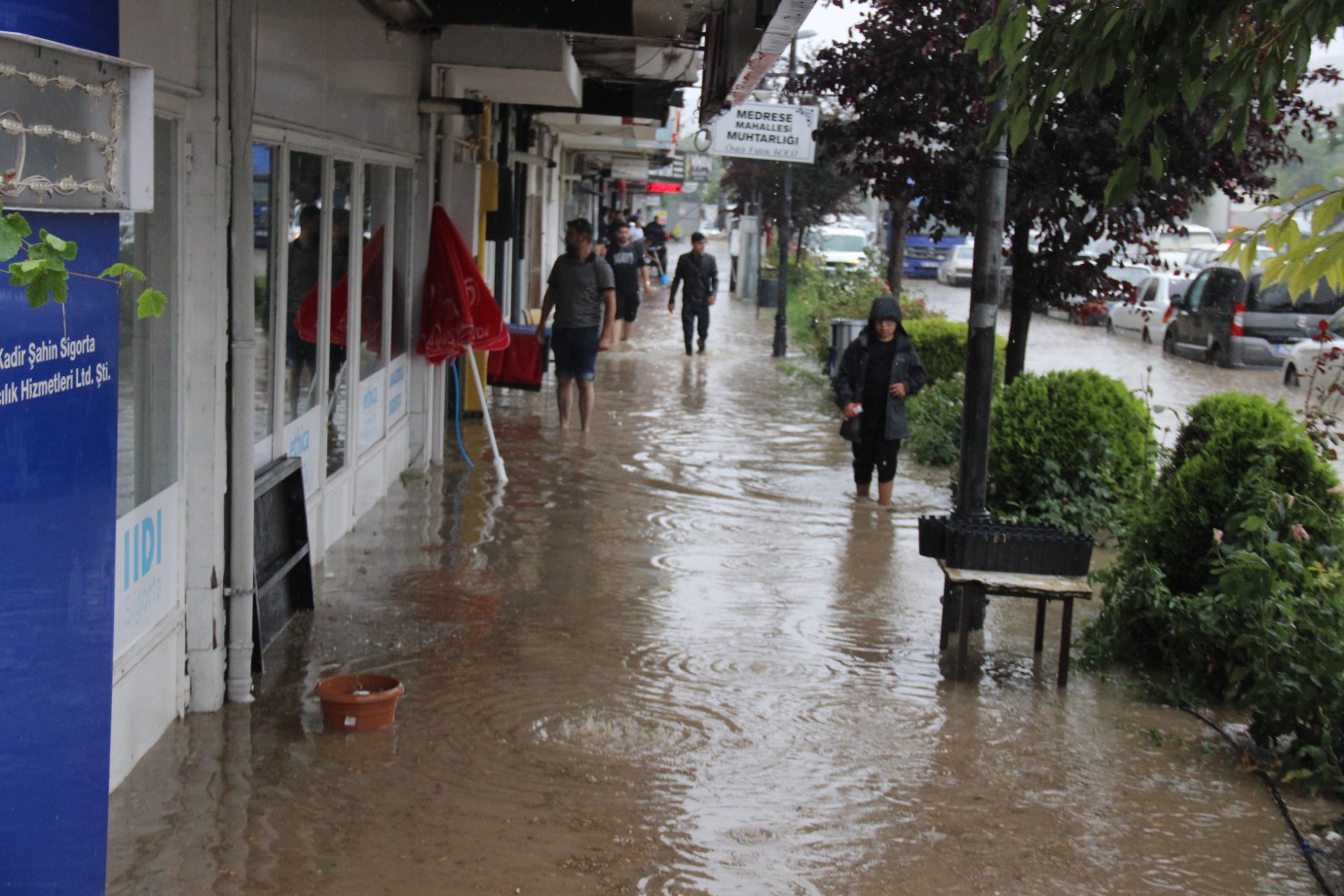 Şiddetli yağış Yozgat'ı olumsuz etkiledi