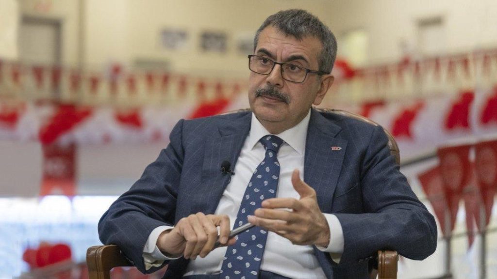 Tekin: “Aileler eğitim sürecinin daha güçlü parçası olacak”