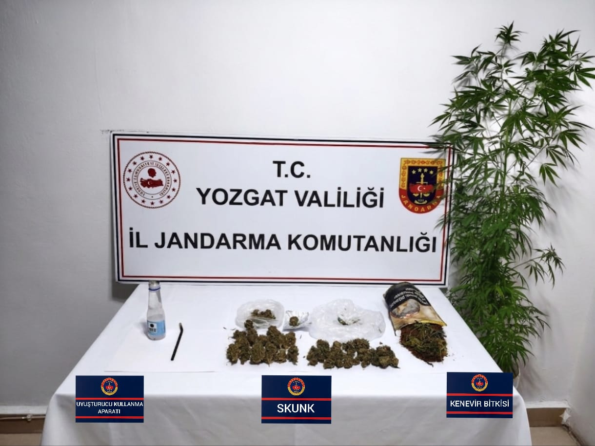 Jandarmadan uyuşturucuya geçit yok