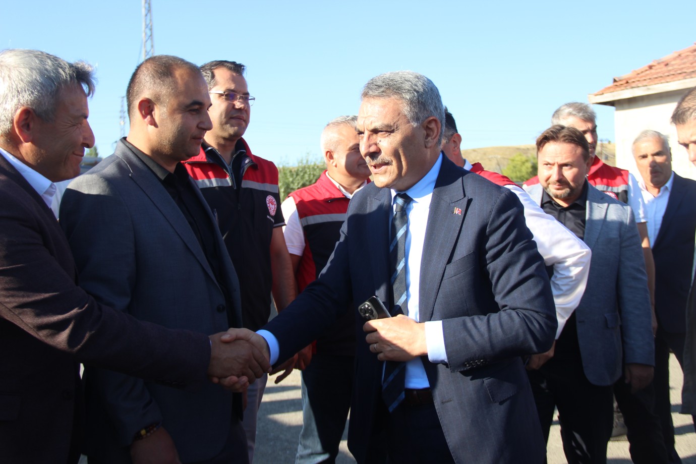 Arıcılara 1 milyon 500 binlik kovan desteği