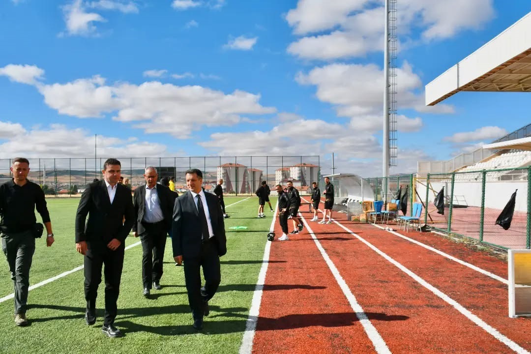 Canpolat okulları inceledi