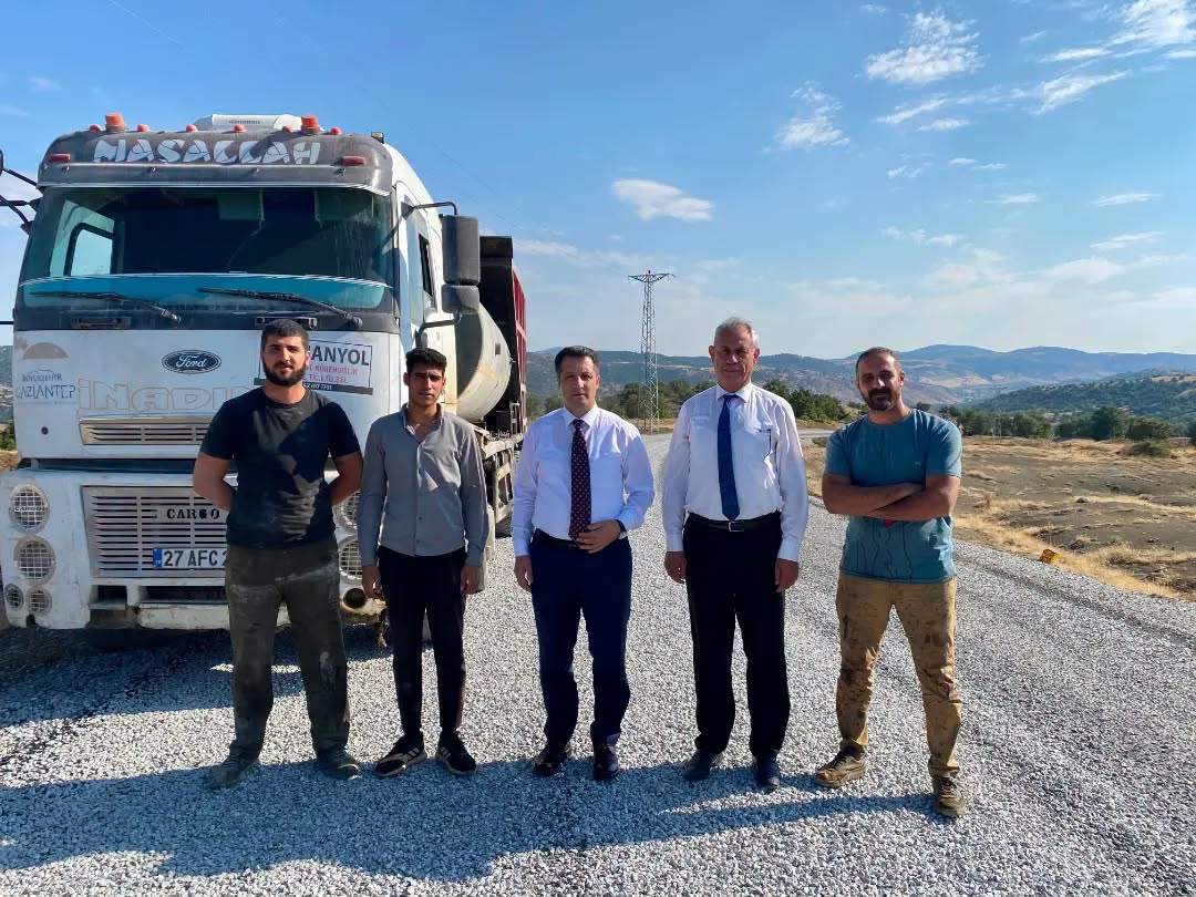 Sorgun’da köy yolları yenileniyor
