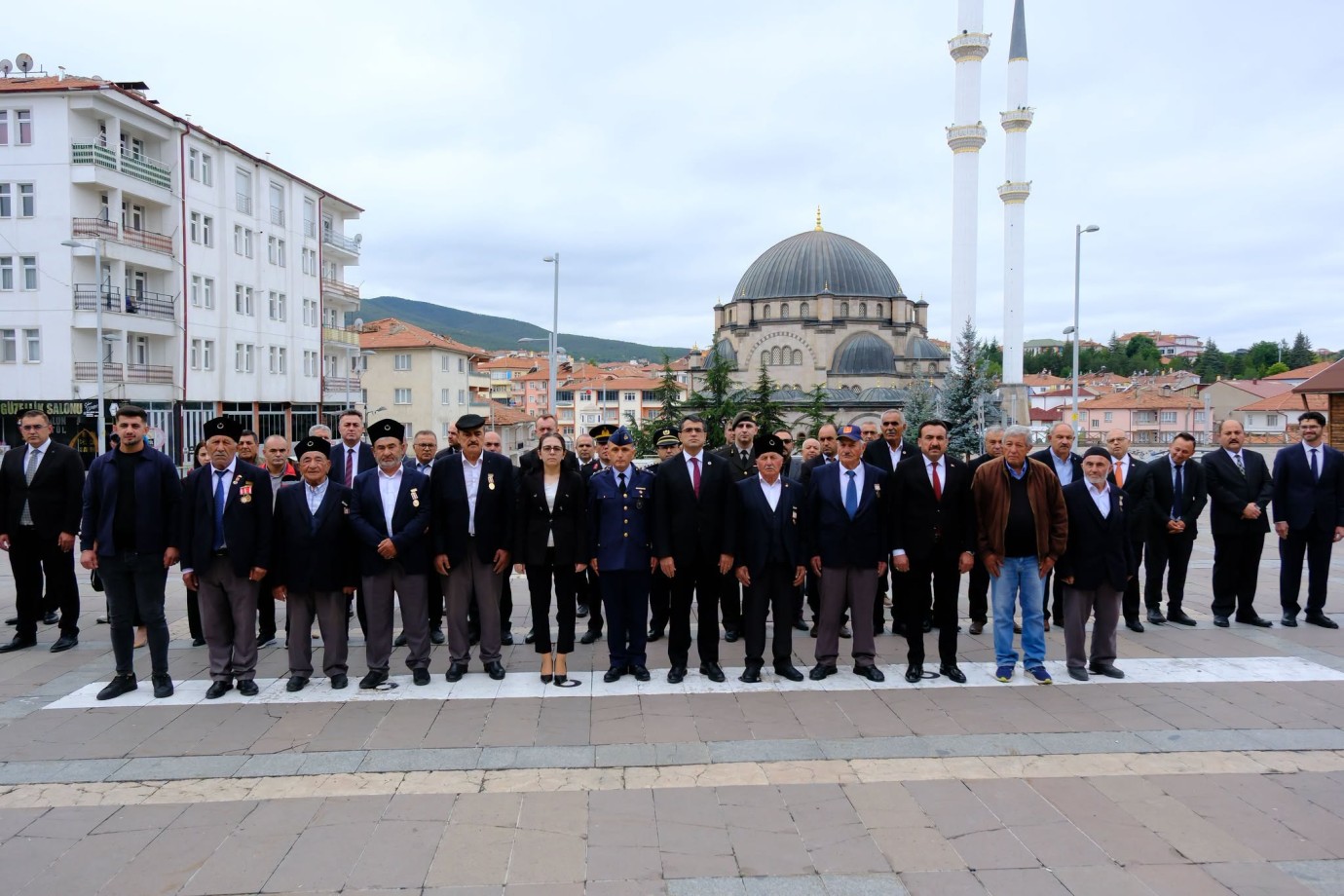 Vatan kahramanlarına vefa