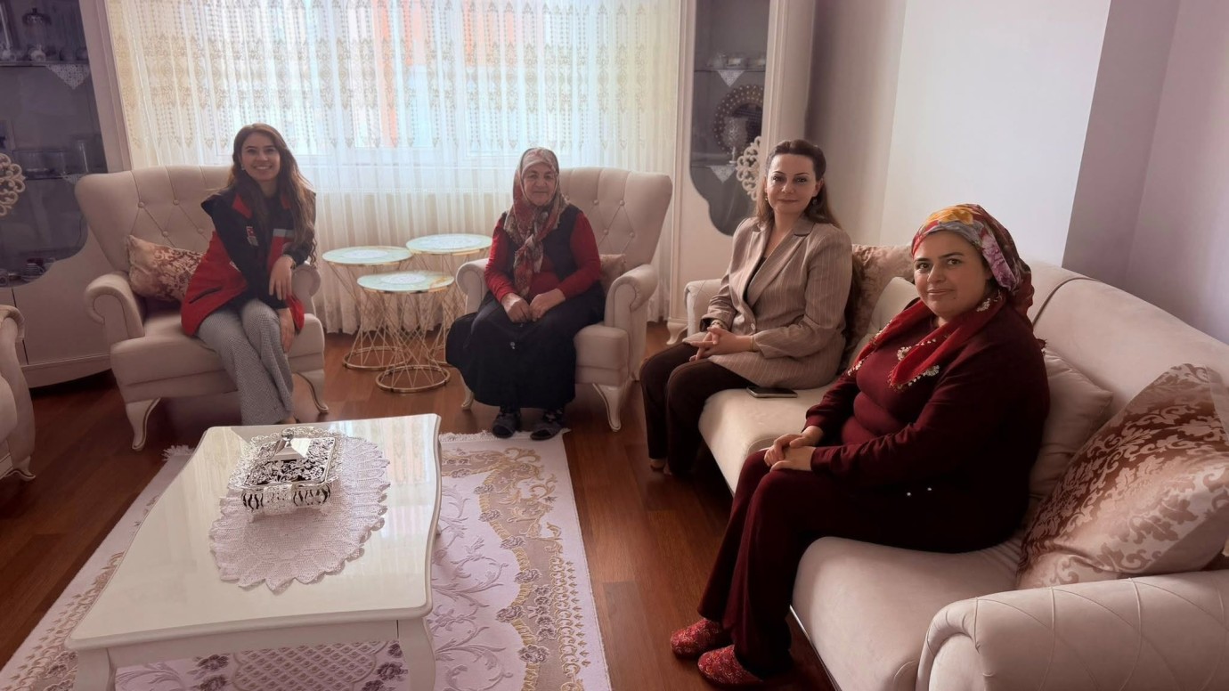 Şehit aileleri ve gazilere ziyaret