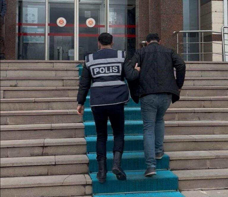 Aranan 33 şahıs yakalandı