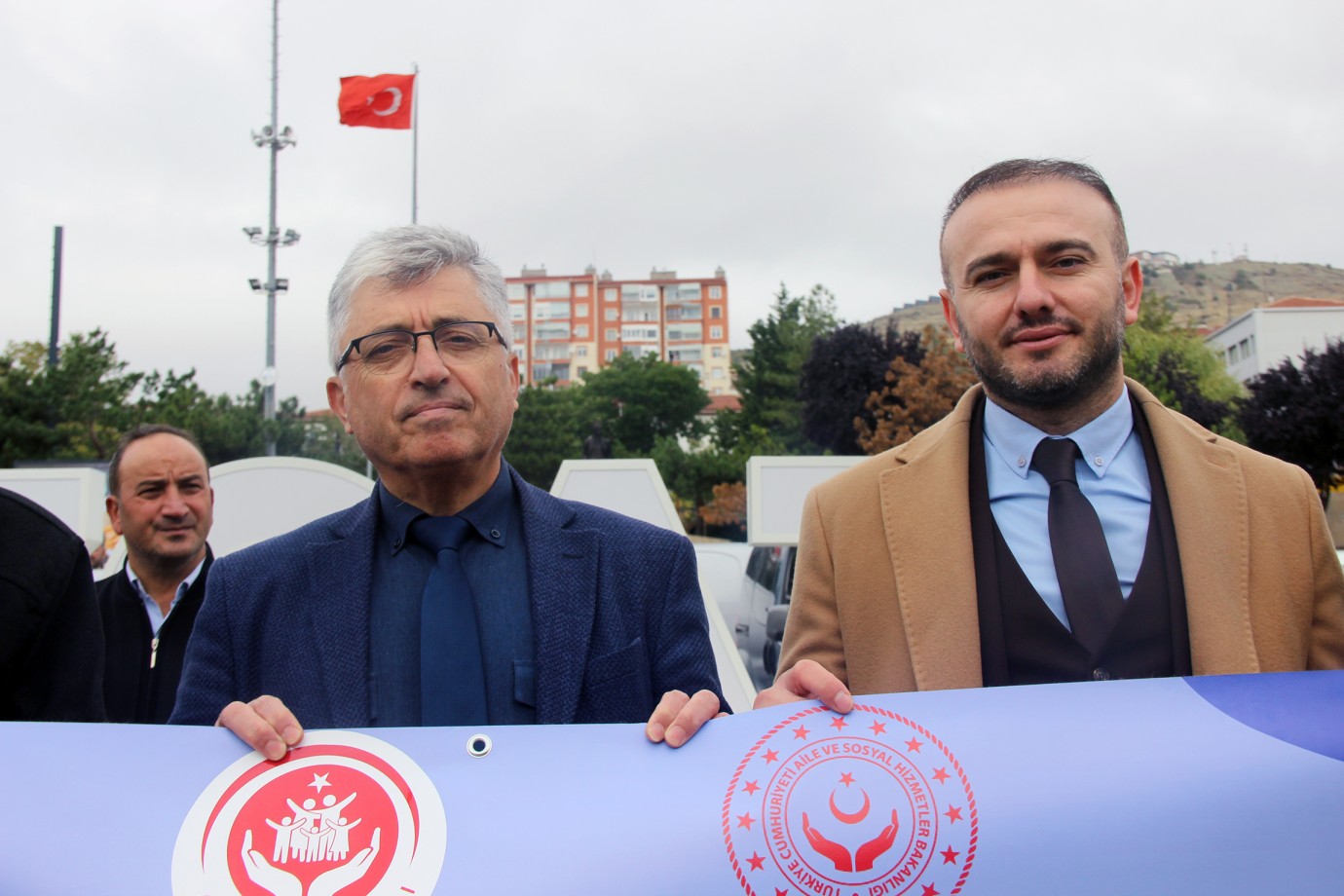 “Gençler ve yaşlılar omuz omuza yürüdü”