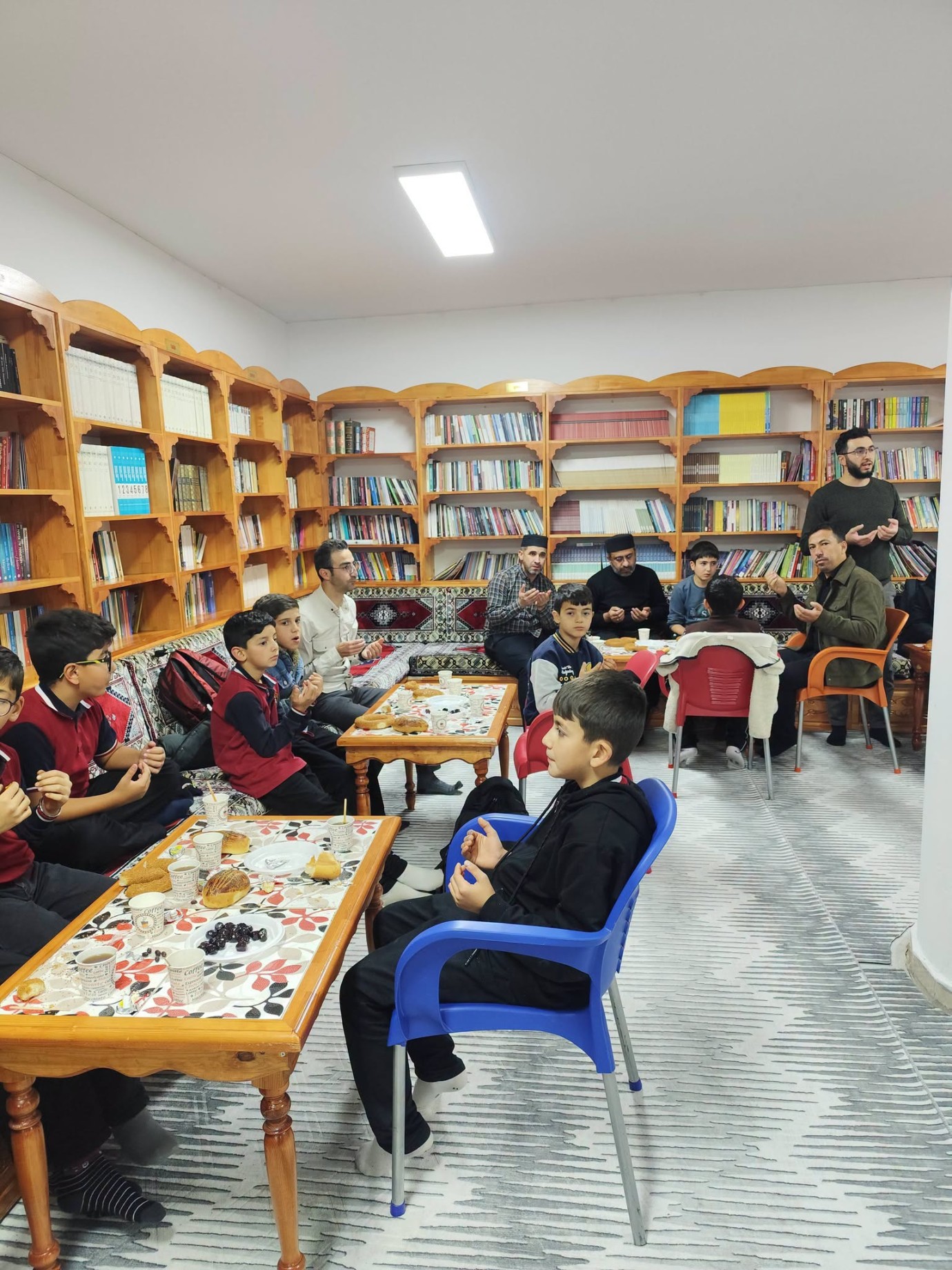 Öğrenciler sabah namazında buluştu