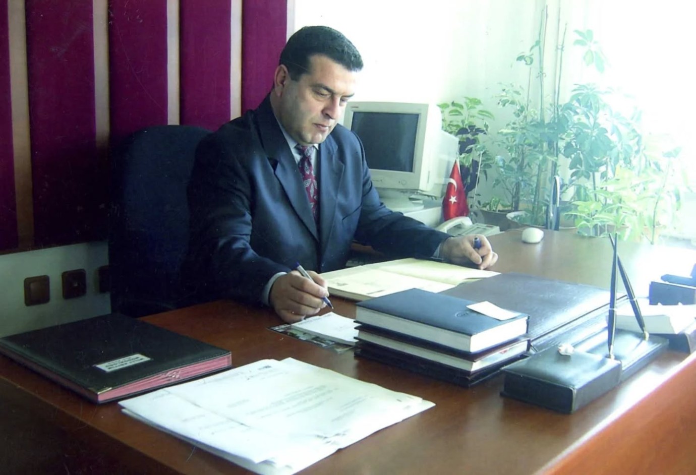 Ercan Akay hayatını kaybetti