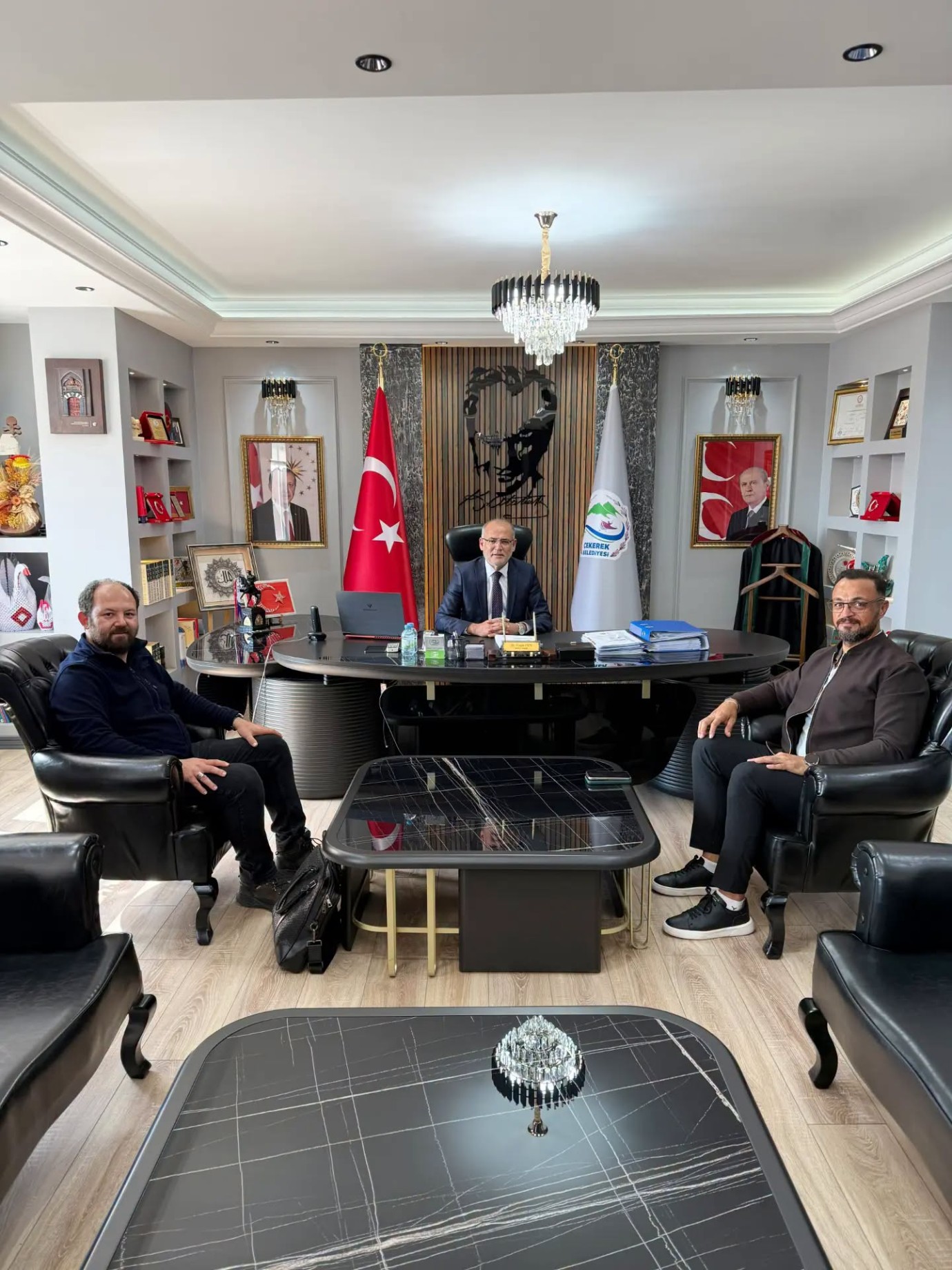 Çekerek’e 4 yeni şarj istasyonu