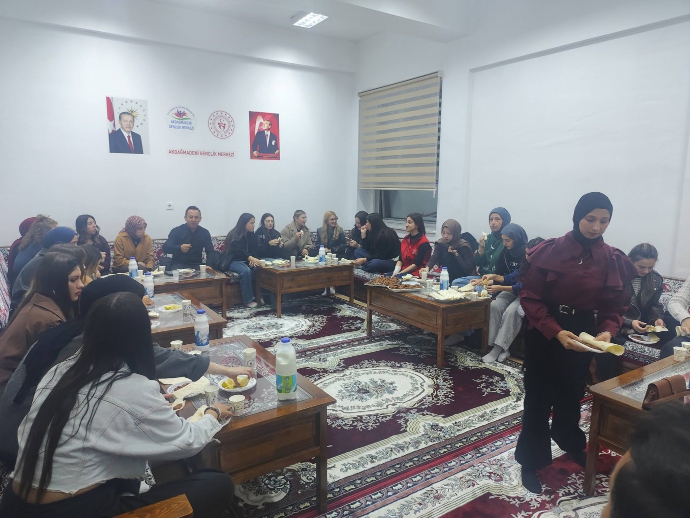 Gençlik Merkezi’nde üniversiteliler buluştu