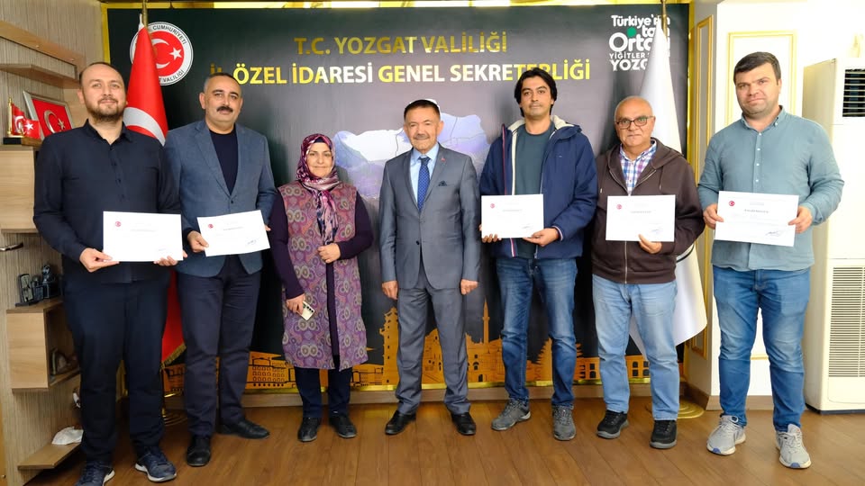 Yılmaz’dan personele tebrik