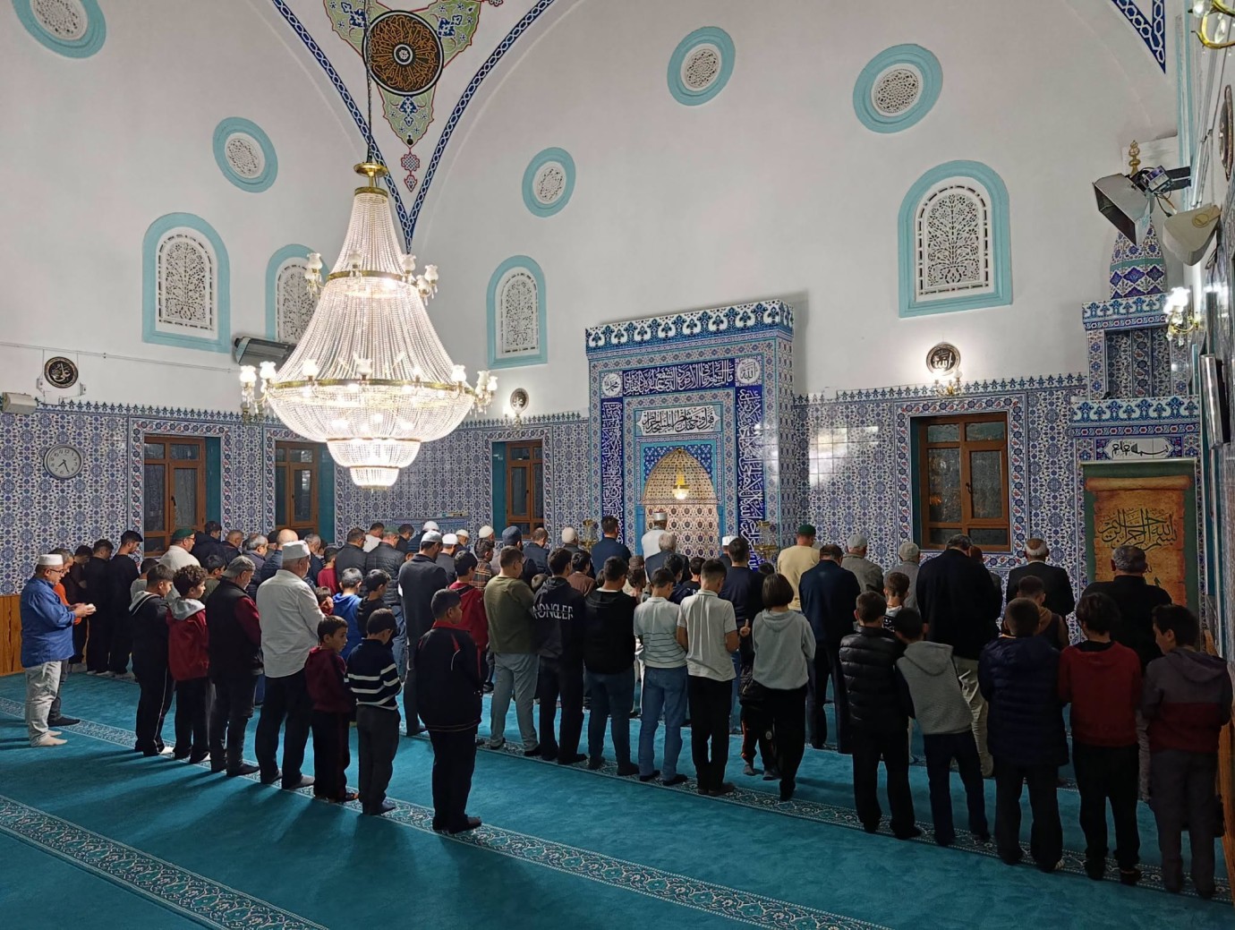 Camide gençlik ve aile buluşması