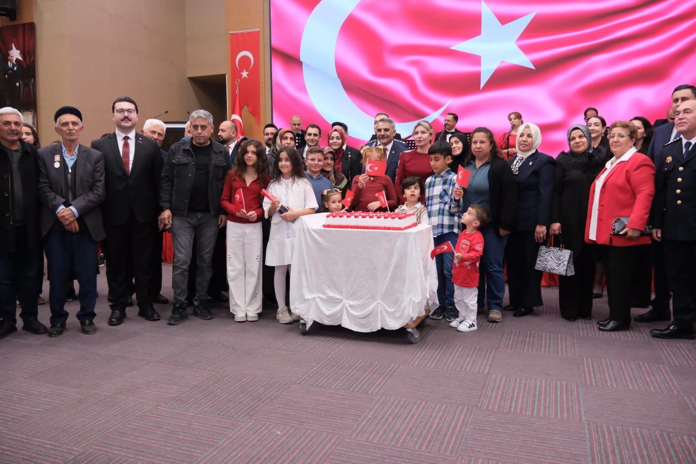 Cumhuriyet gururu resepsiyona yansıdı
