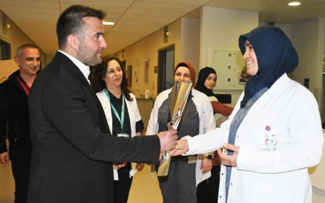 Yozgat Şehir Hastanesi’nde Ebeler Haftası kutlandı